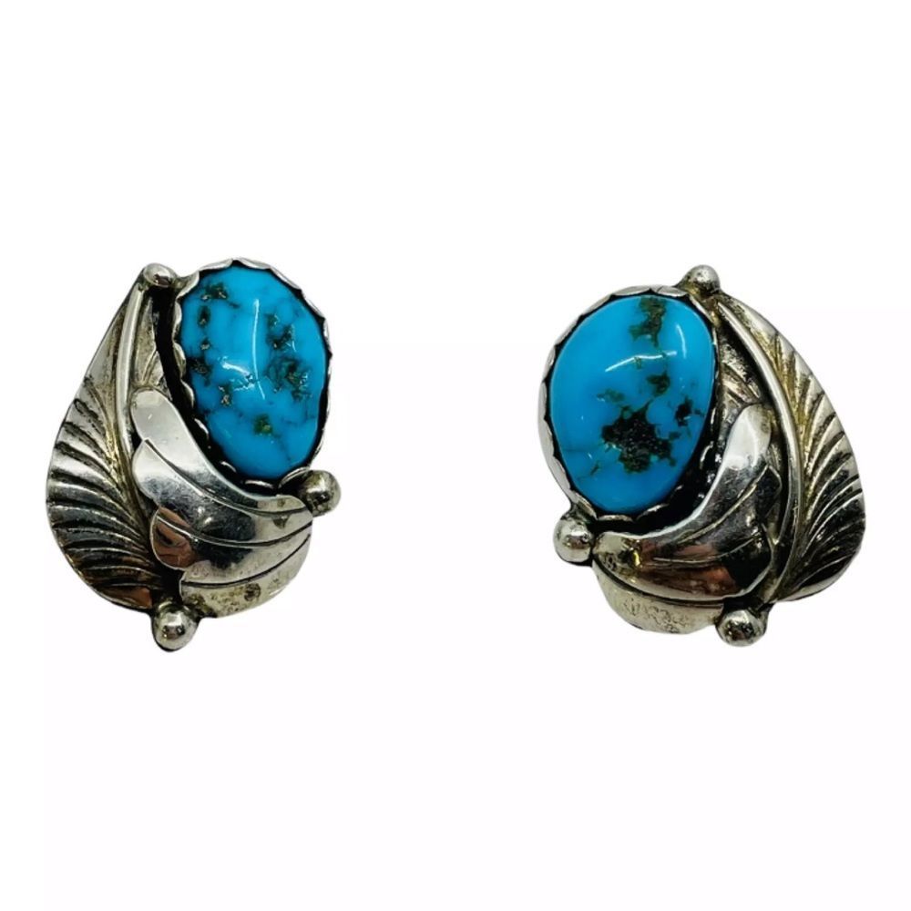 ❌SOLD❌Vintage sterling silver real turquoise earrings. Stunning✌🏽 - Picture 1 of 3